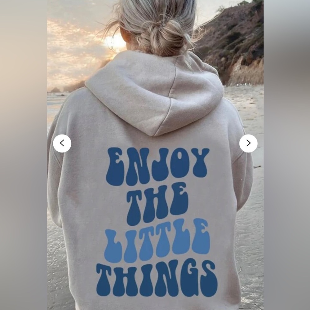 NWT Enjoy the Little Things Sweatshirt